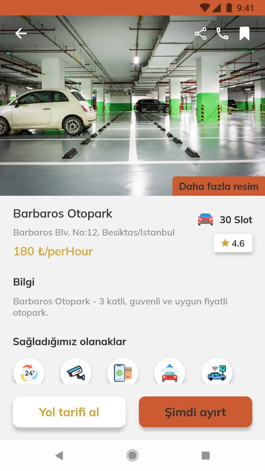 Fotoğraf, puan, saatlik ücret ve olanakları gösteren otopark detay ekranı
